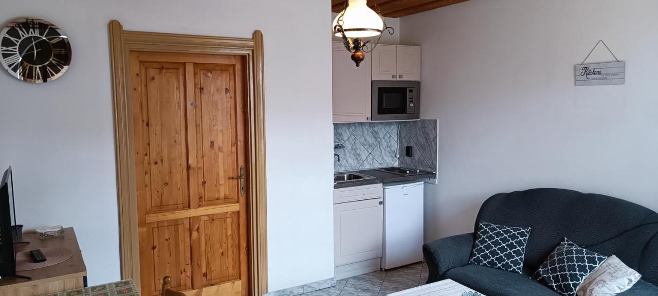 Rozsa Apartman Zalakaros Apartment ภายนอก รูปภาพ