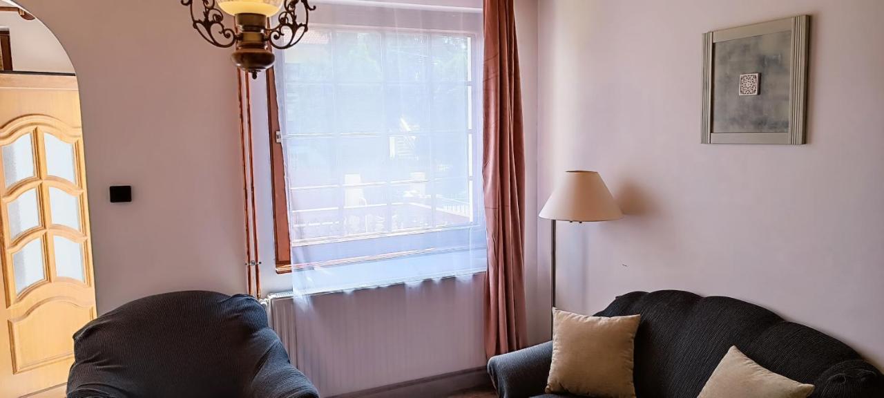 Rozsa Apartman Zalakaros Apartment ภายนอก รูปภาพ